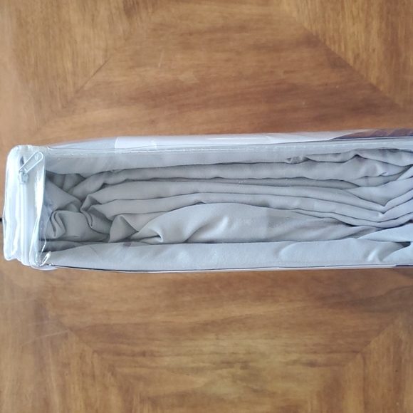 Full sheets - Picture 2 of 4